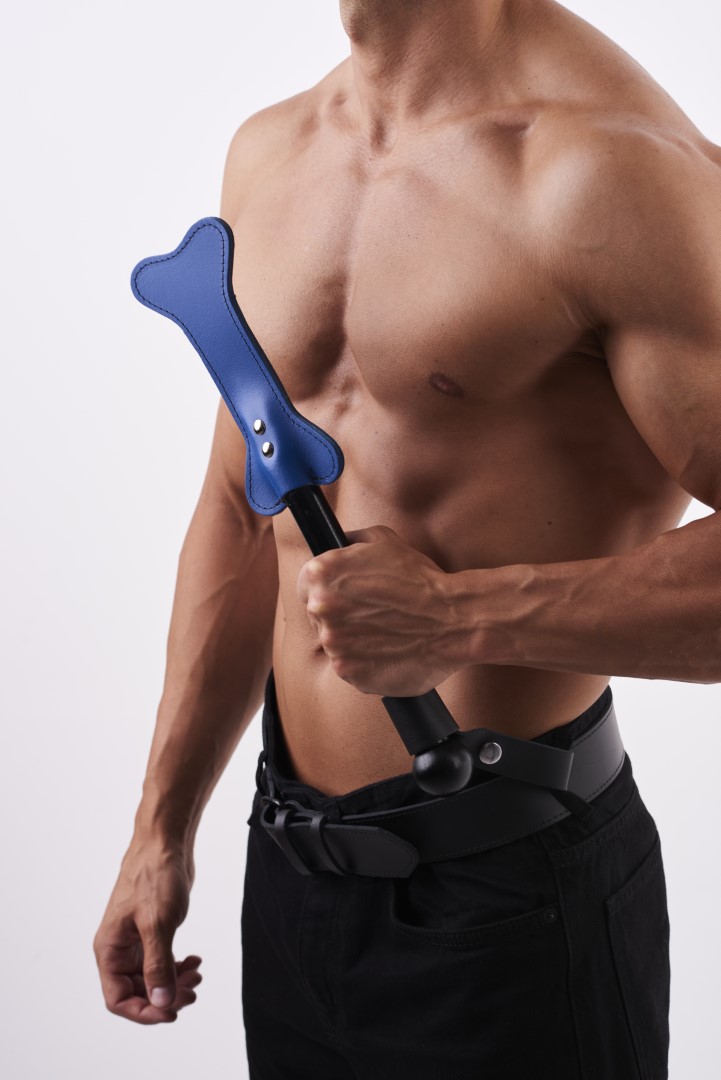 Leder Knochen Paddel Blau